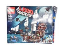 LEGO - LEGO MOVIE - 70810 - METALBEARD'S SEA COW