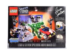 LEGO - 1349 - STEVEN SPIELBERG MOVIE MAKER SET