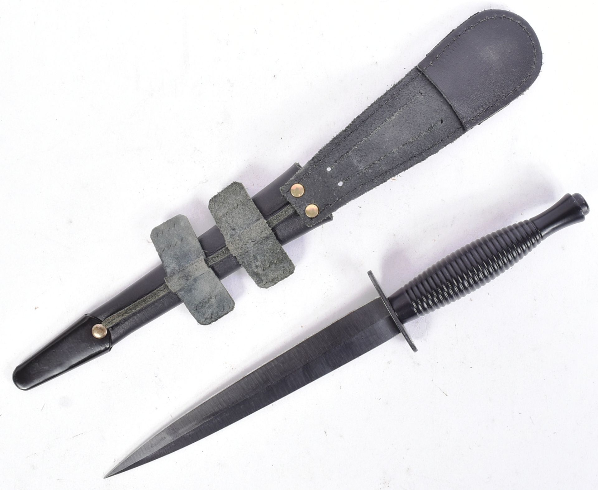 ORIGINAL BRITISH FAIRBAIRN SYKES CURRENT ISSUE COMMANDO KNIFE - Bild 2 aus 4