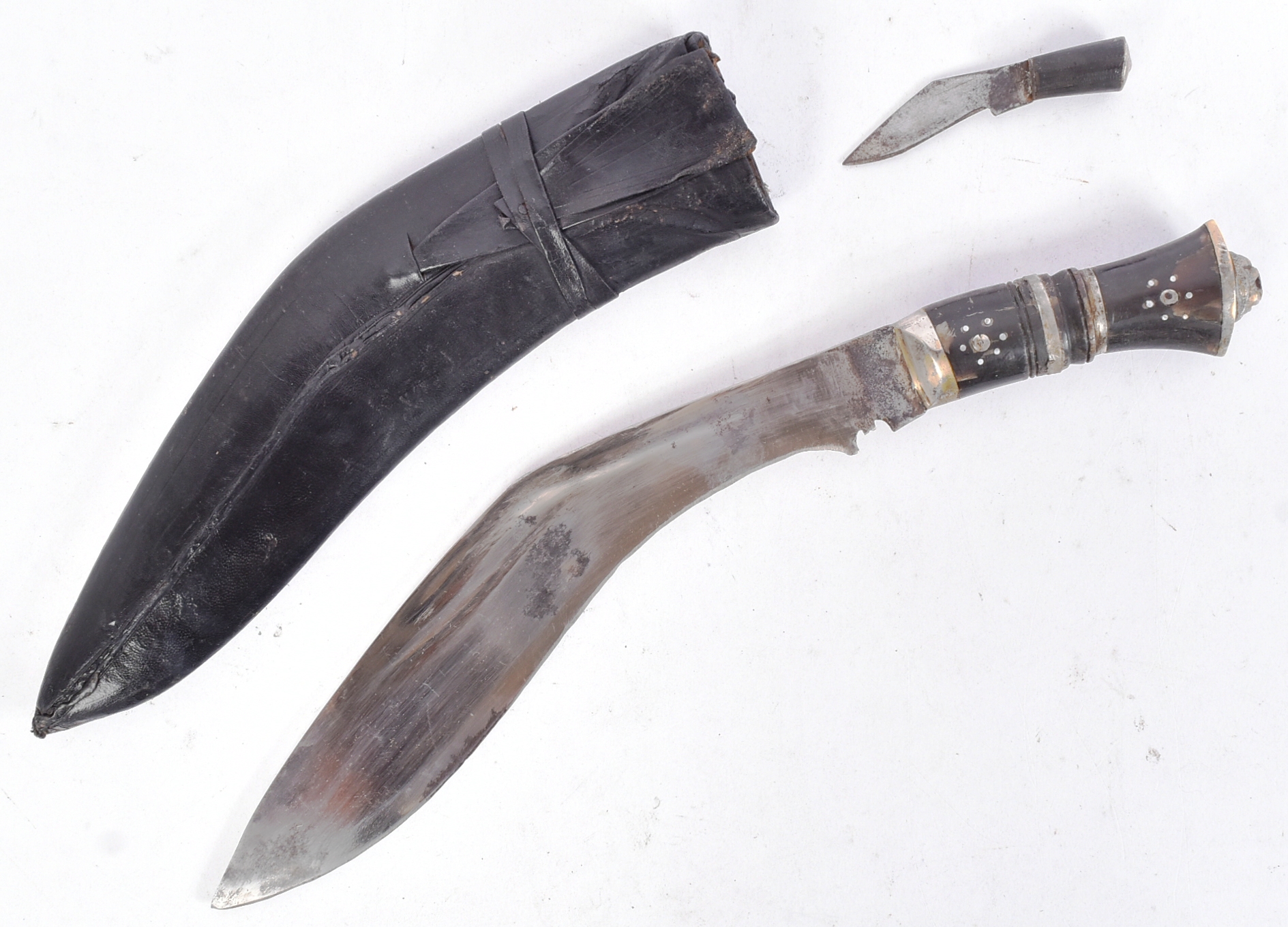 VINTAGE NEPALESE GURKHA REGIMENT KUKRI KNIFE - Image 2 of 5