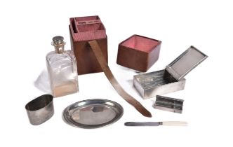 19TH CENTURY VICTORIAN GENTLEMANS TRAVELLING PICNIC SET