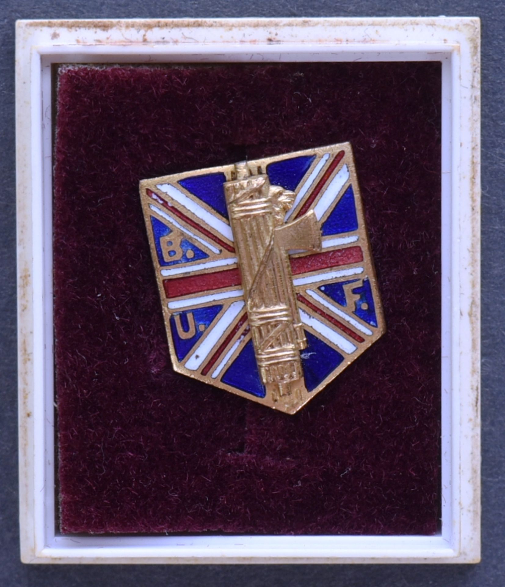 PRE WWII SECOND WORLD WAR BRITISH UNION OF FASCISTS MEMBER BADGE - Image 3 of 5