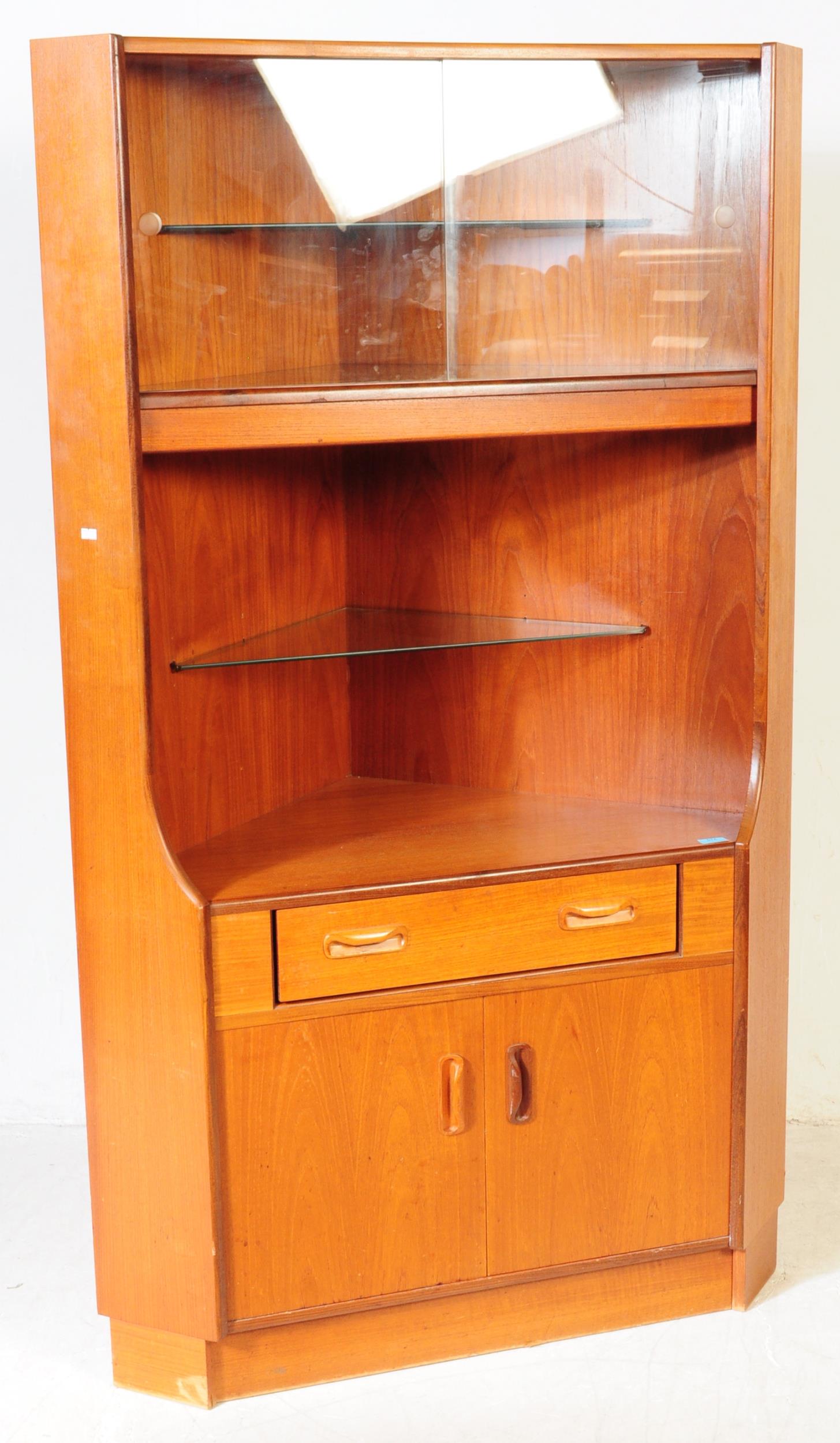 BRITISH MODERN DESIGN - MID CENTURY TEAK BOOKCASE