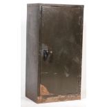 RETRO MID 20TH CENTURY INDUSTRIAL METAL WORKSHOP CABINET