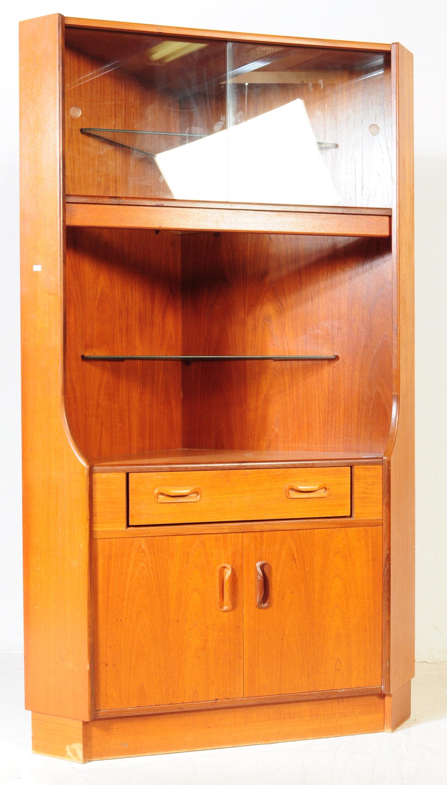 BRITISH MODERN DESIGN - MID CENTURY TEAK BOOKCASE - Image 4 of 14