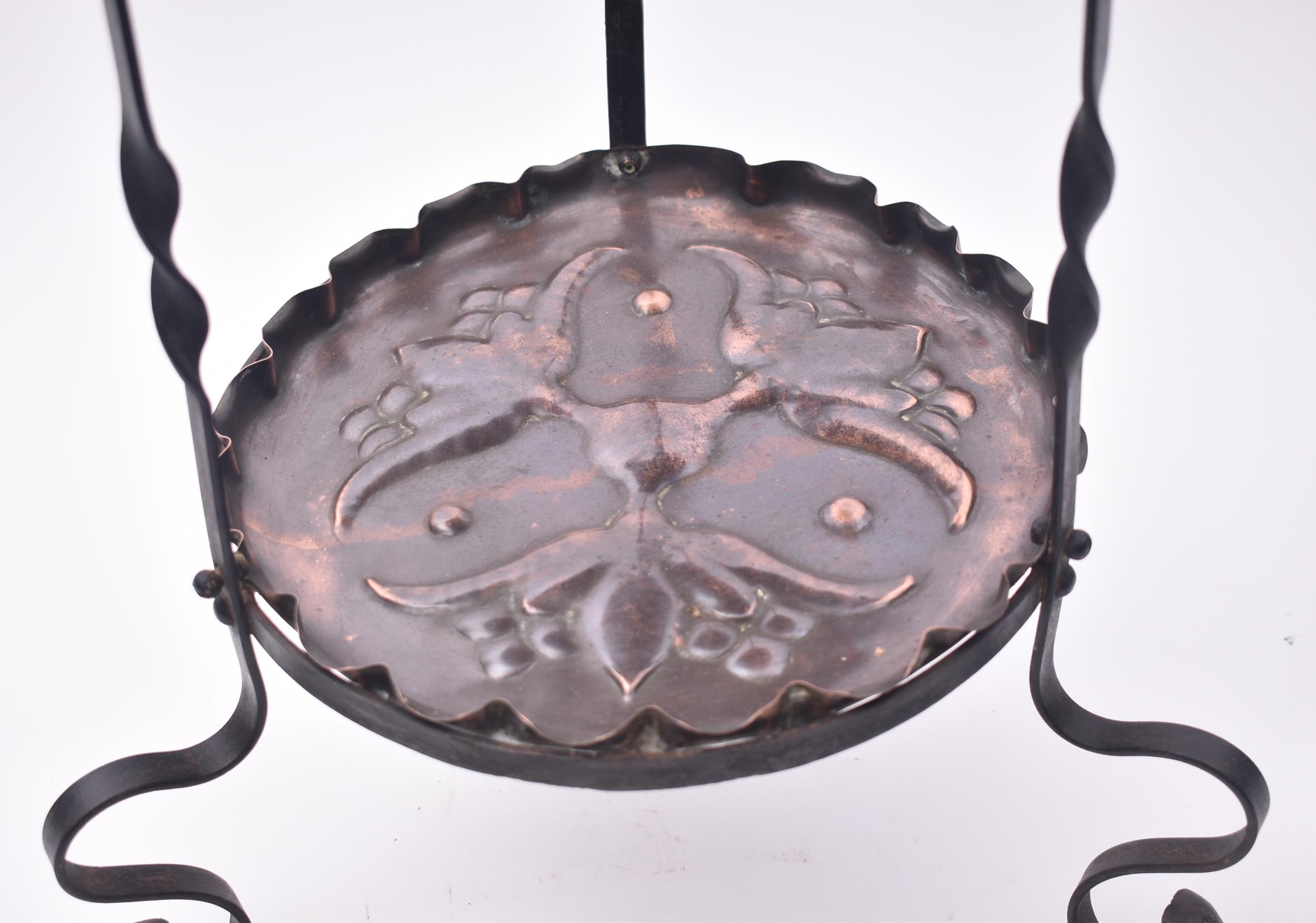 ART NOUVEAU COPPER & WROUGHT IRON CAKE STAND WHATNOT - Image 2 of 6