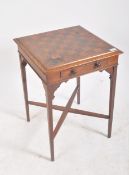 VICTORIAN 19TH CENTURY MAHOGANY INLAID GAME CHESS TBALE