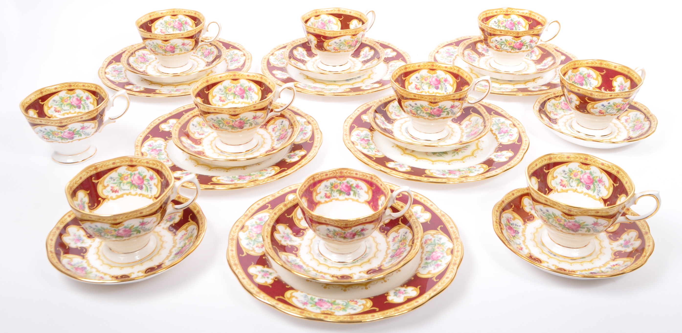 VINTAGE ROYAL ALBERT LADY HAMILTON TEA SERVICE