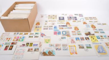 COLLECTION OF UK & INTERNATIONAL FIRST DAY COVERS STAMPS