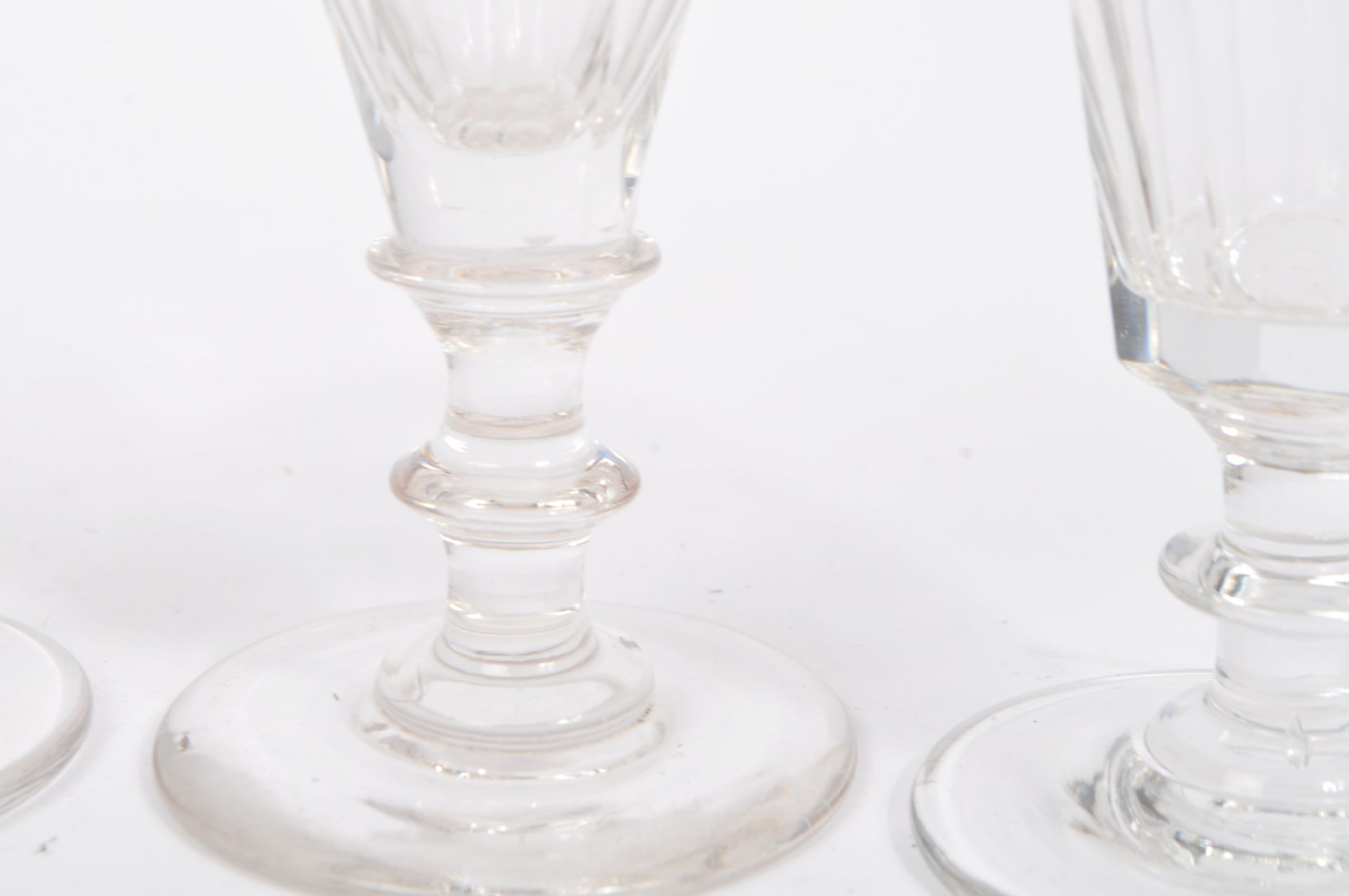 SEVEN 19TH CENTURY LATE GEORGIAN HAND BLOWN RUMMER GLASSES - Image 5 of 5