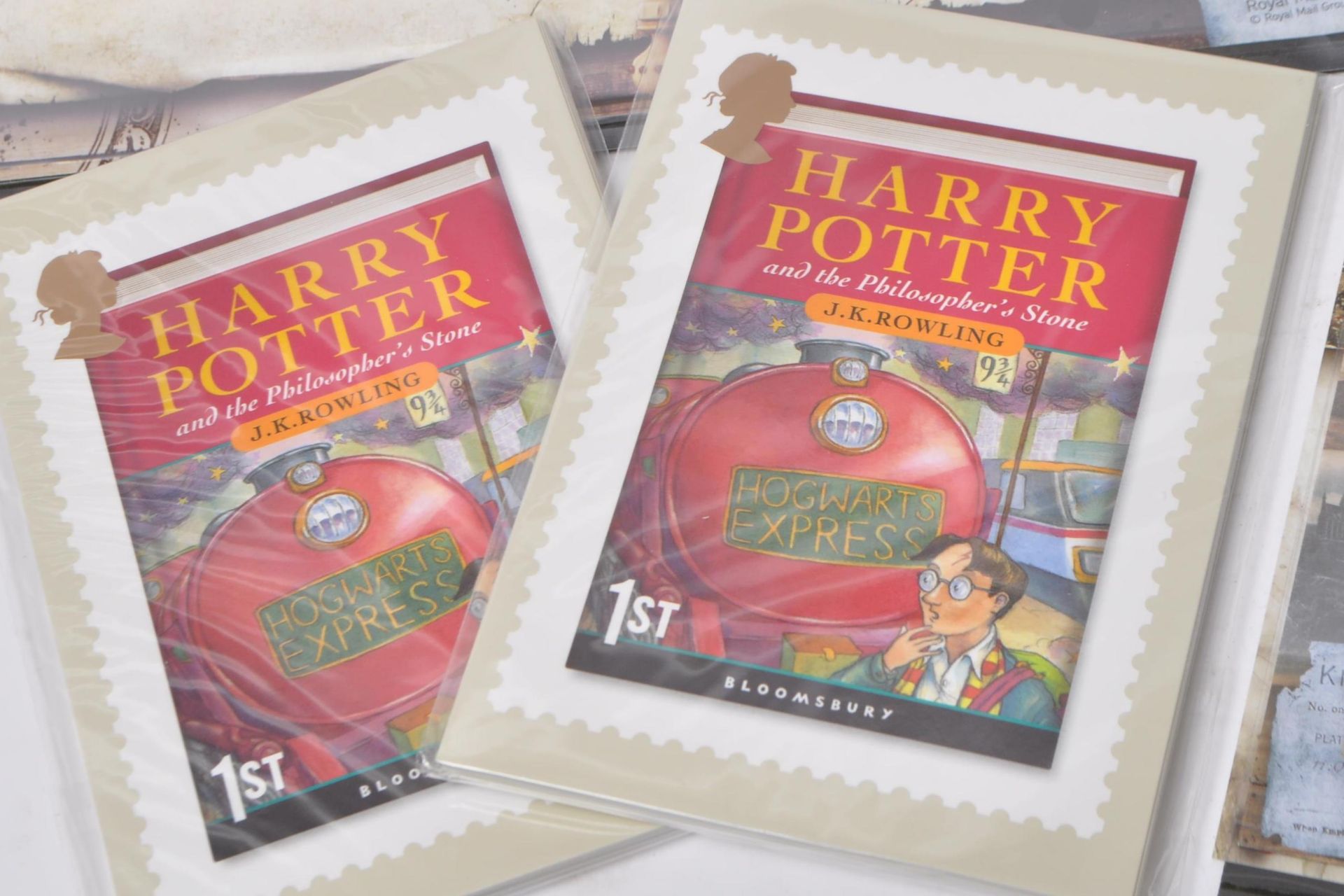 COLLECTION OF UNFRANKED UK HARRY POTTER STAMPS & POSTCARDS - Image 5 of 5