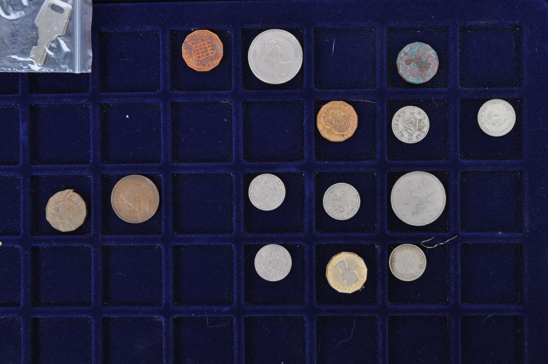 COLLECTION OF MID 20TH CENTURY UNCIRCULATED UK COINS