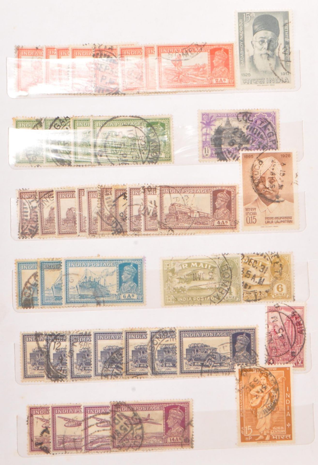 COLLECTION OF FOREIGN FRANKED UNCIRCULATED POSTAGE STAMPS - Image 7 of 10