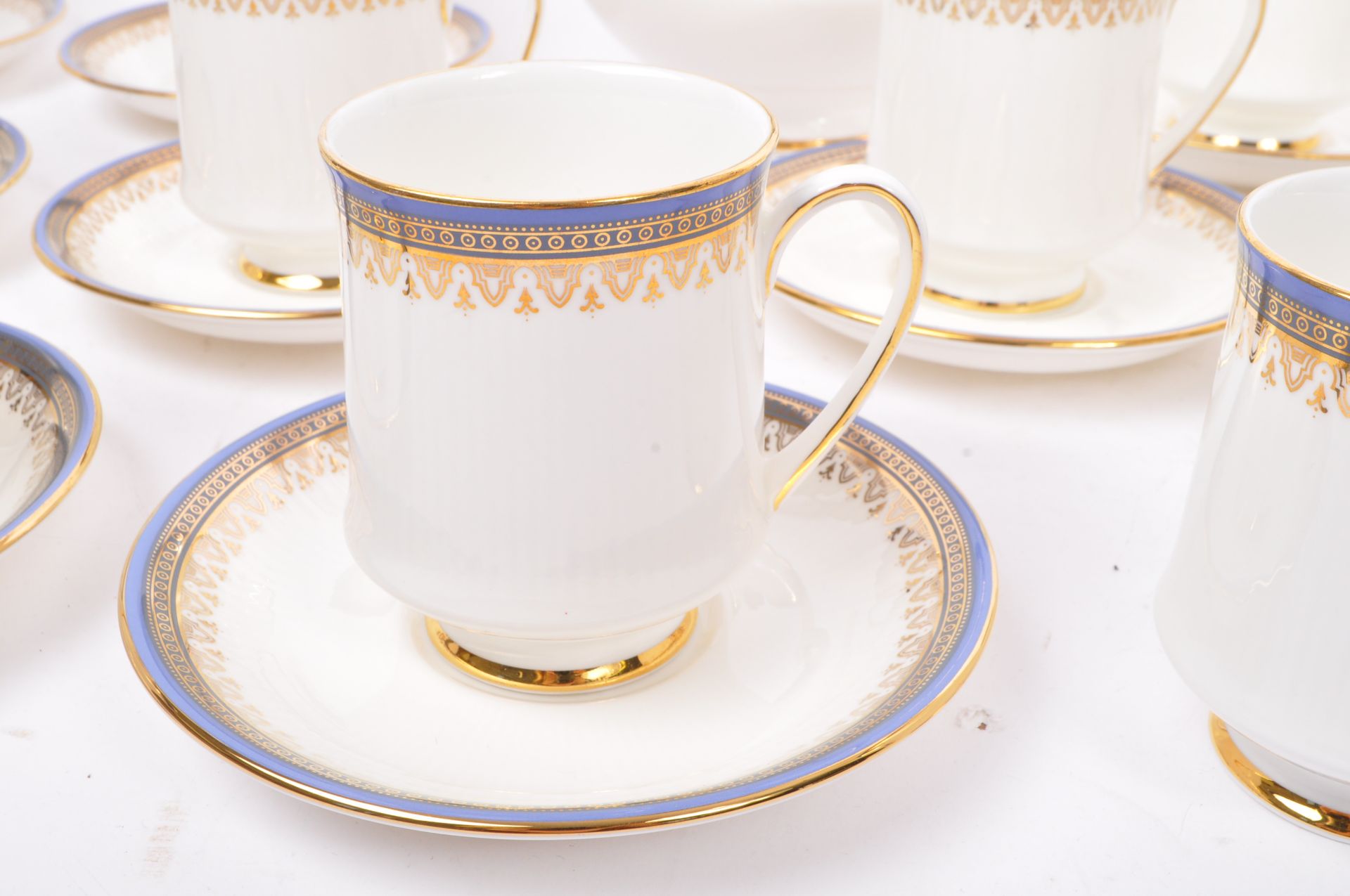 VINTAGE SANDRINGHAM BONE CHINA TEA COFFEE SERVICE BY PARAGON - Bild 5 aus 7