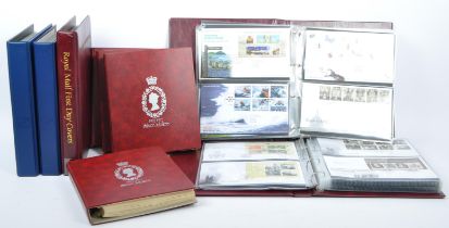 LARGE COLLECTION OF ROYAL MAIL UK FIRST DAY COVERS