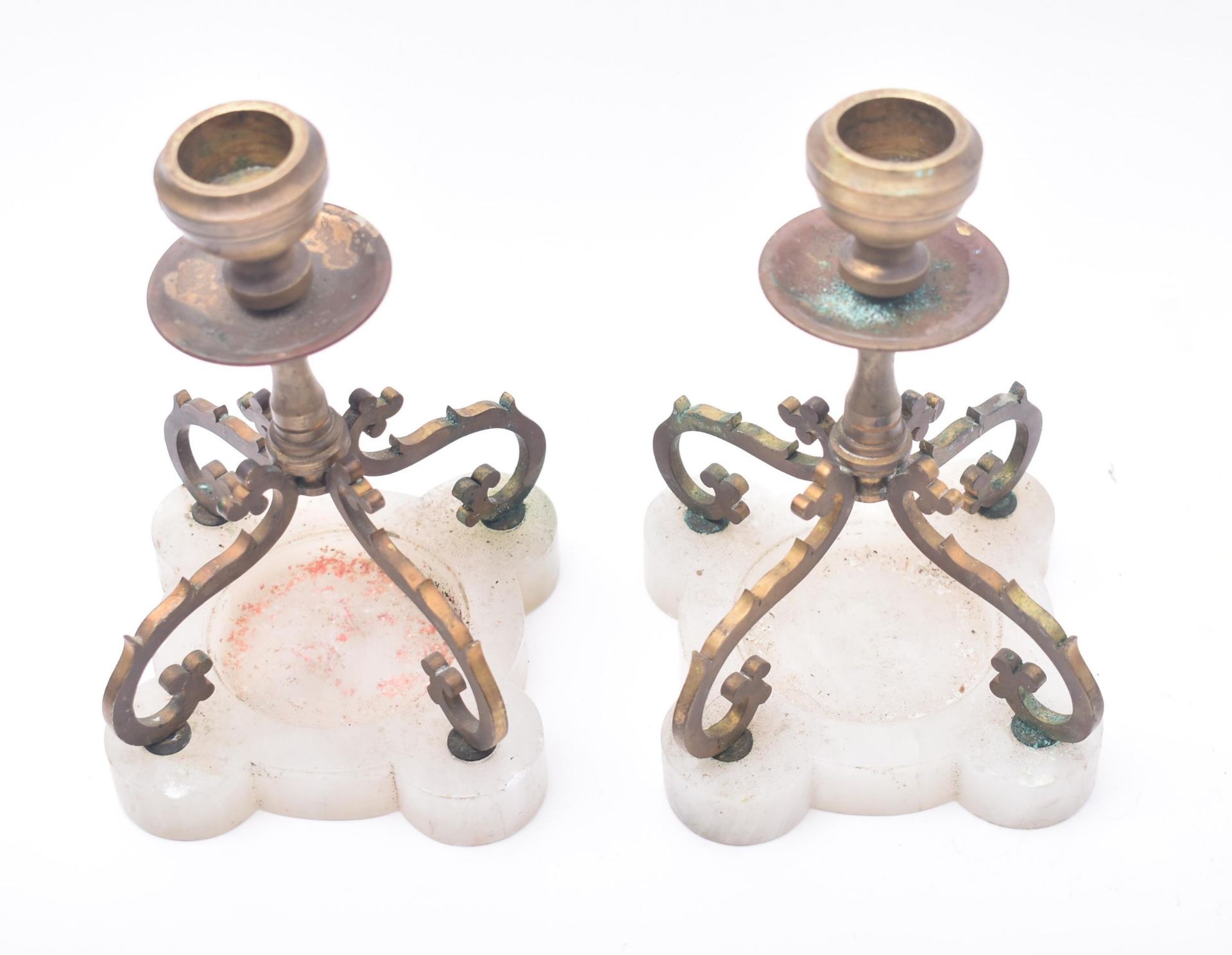 PAIR OF EARLY 20TH CENTURY BRASS & ONYX BASE CANDLESTICKS - Image 2 of 4