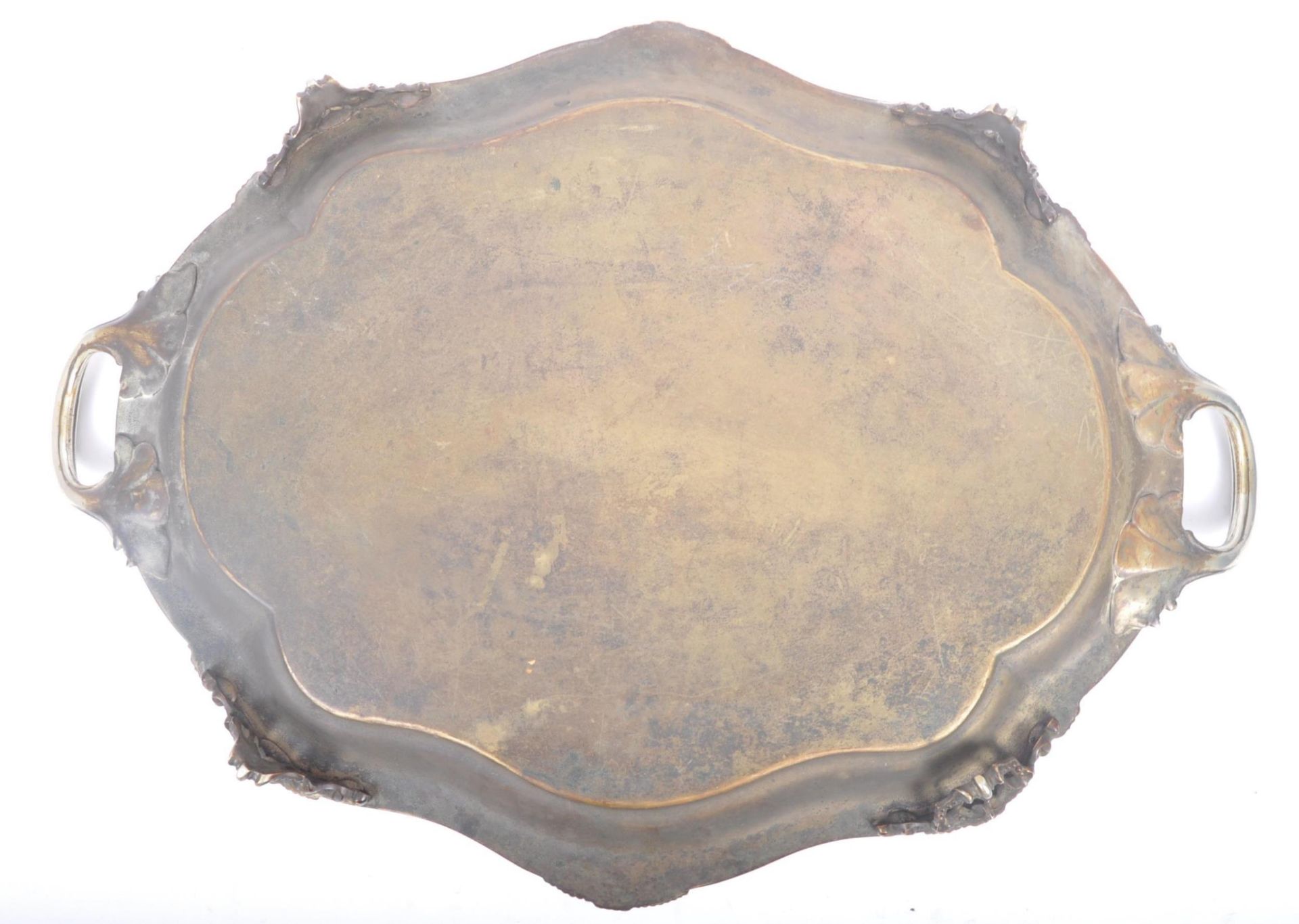 19TH CENTURY VICTORIAN LARGE SILVER PLATE SALVER TRAY - Image 8 of 9