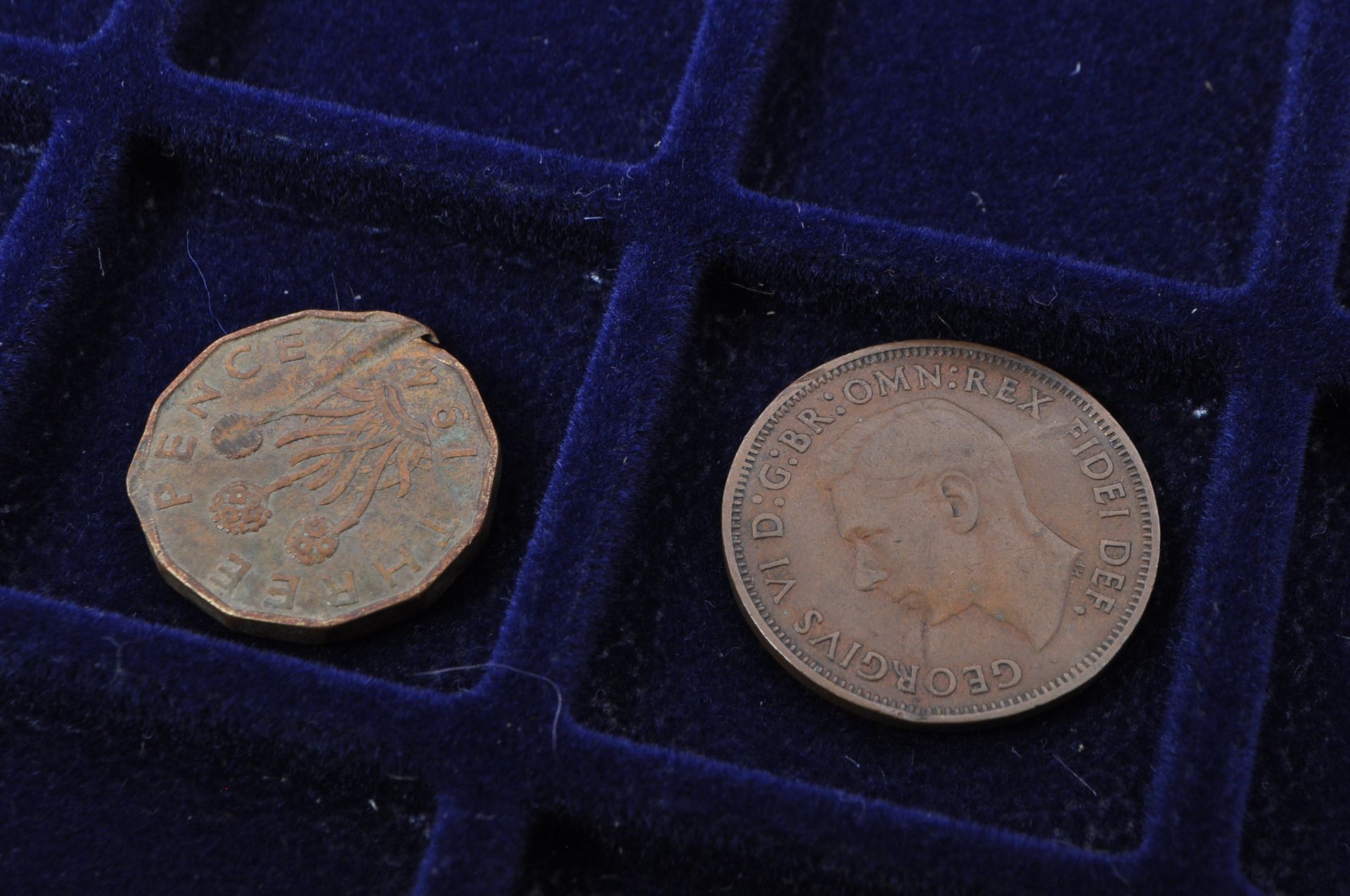 COLLECTION OF MID 20TH CENTURY UNCIRCULATED UK COINS - Image 4 of 8