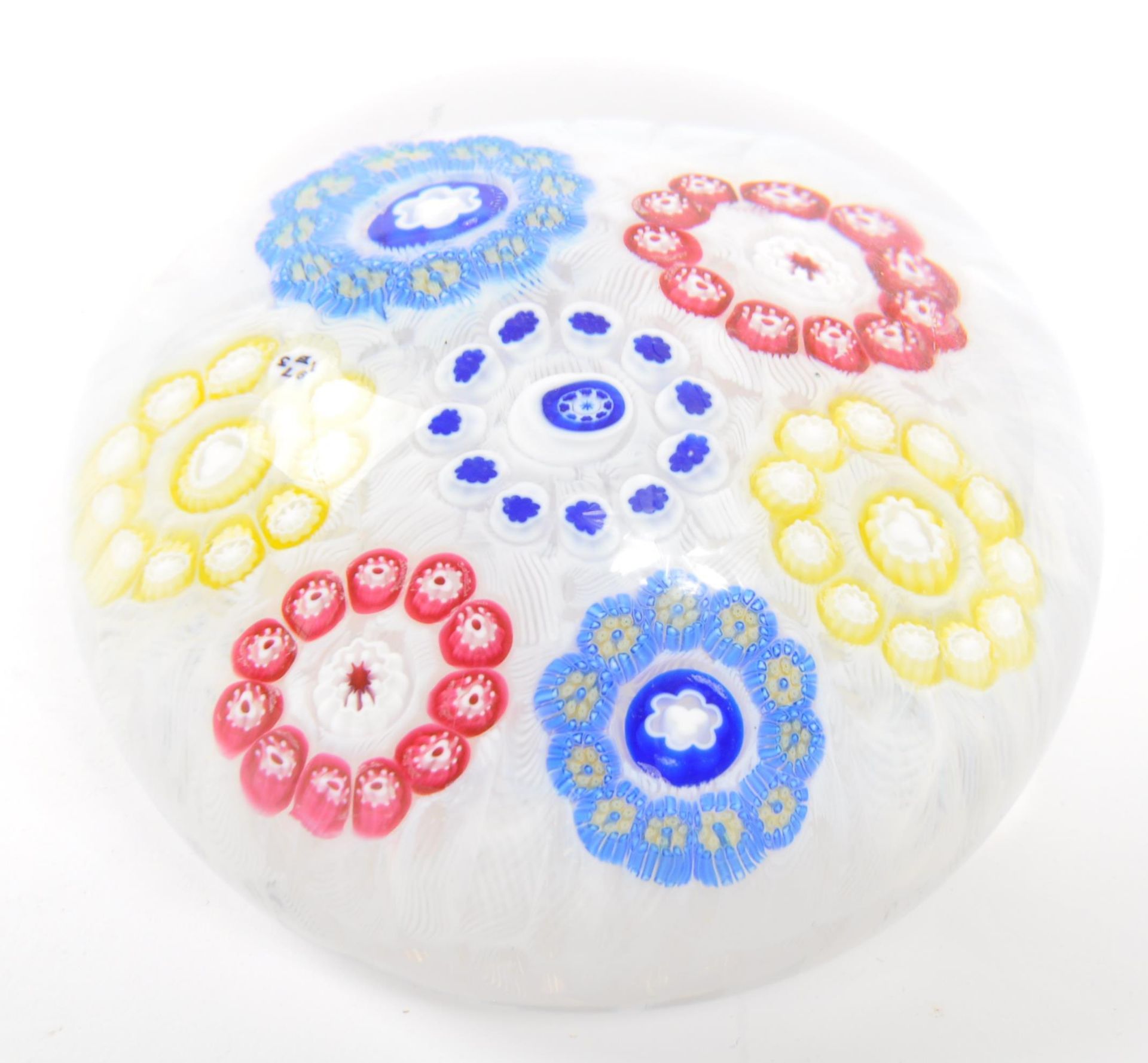 BACCARAT 1973 MILLEFIORI GLASS PAPERWEIGHT - 1973 - Bild 2 aus 6