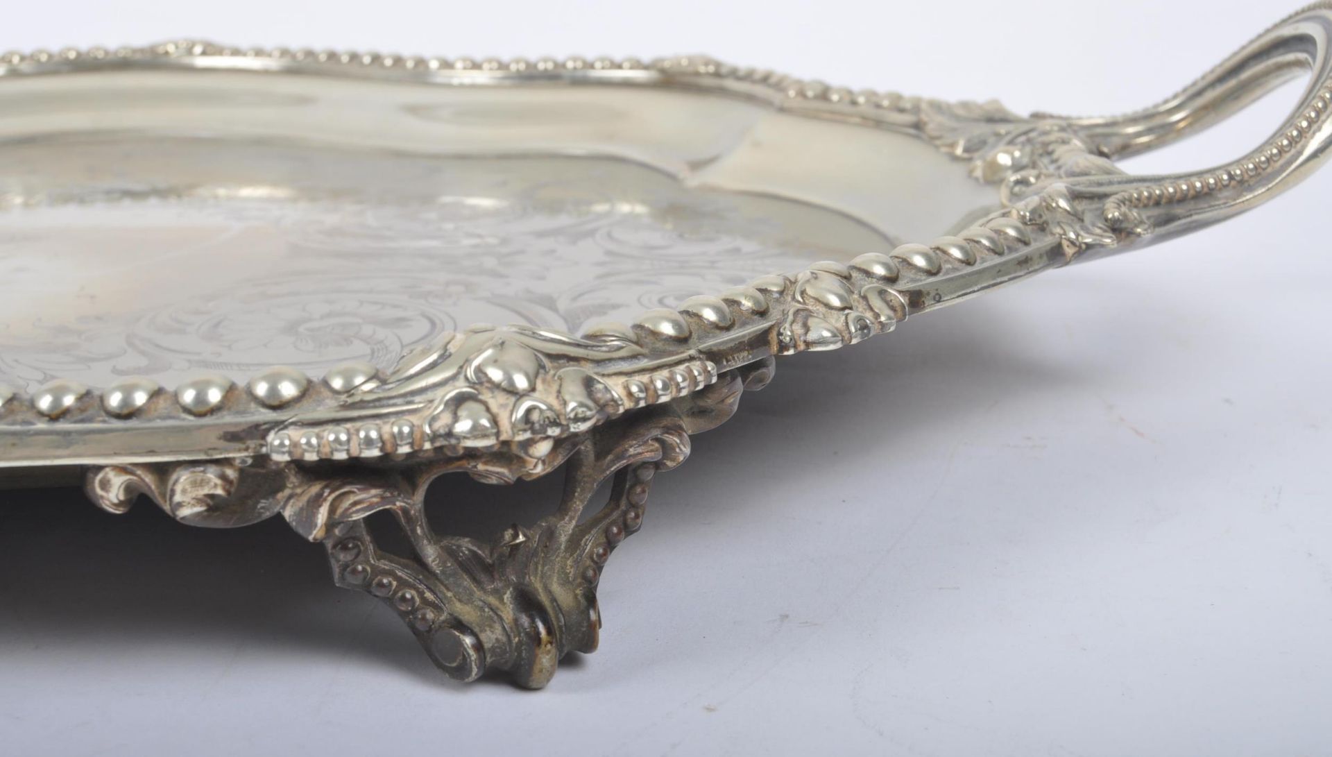 19TH CENTURY VICTORIAN LARGE SILVER PLATE SALVER TRAY - Image 3 of 9