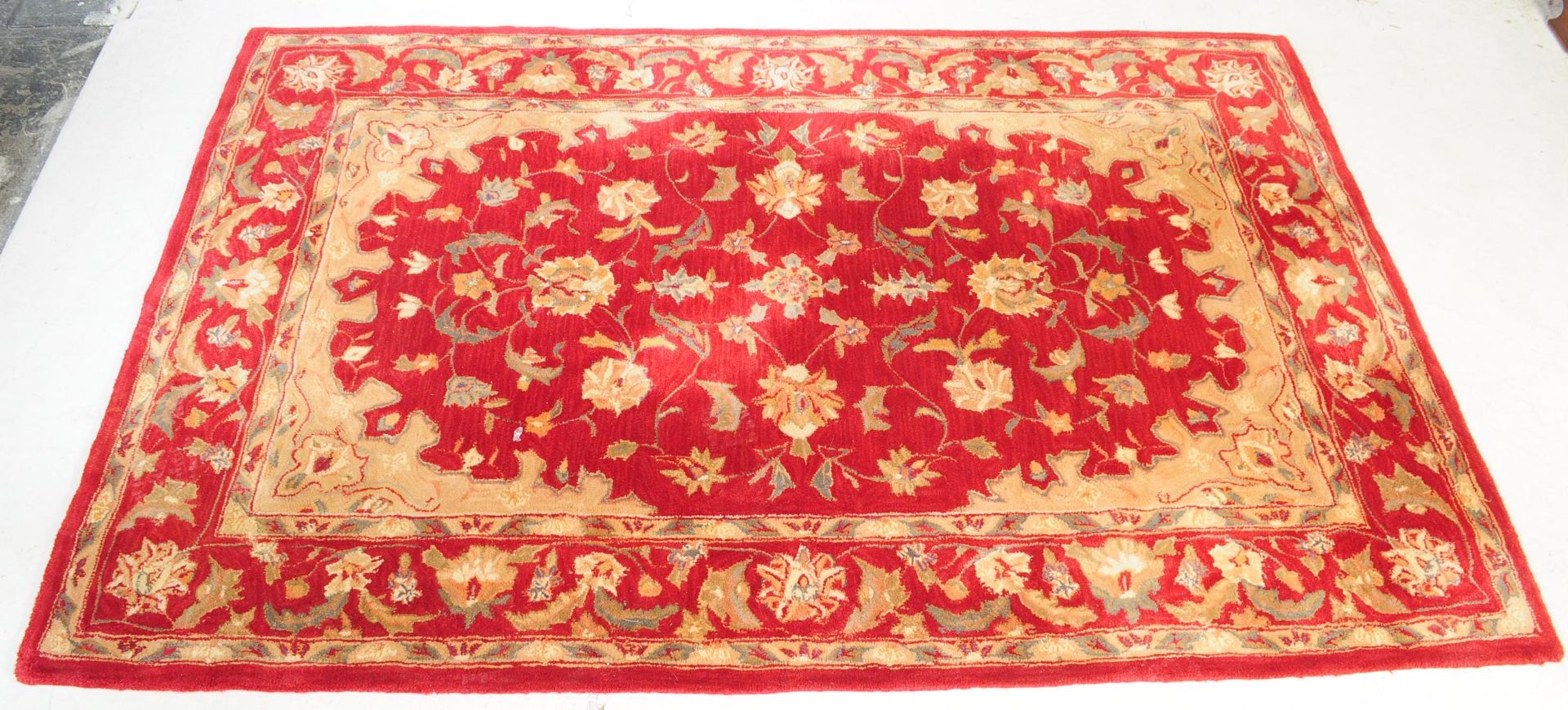 MID TO LATE 20TH CENTURY RECTANGULAR FLORAL RUG CARPET