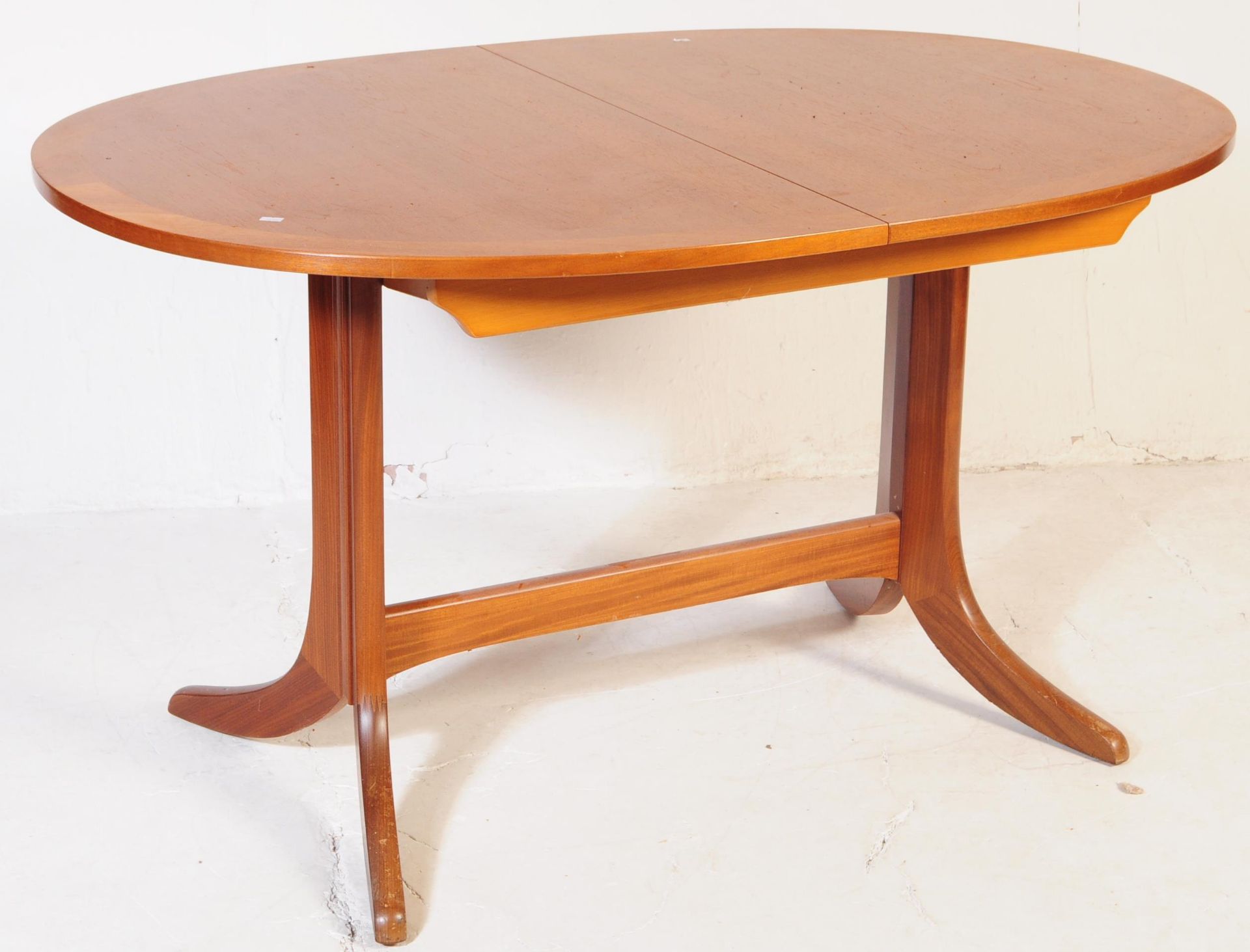 RETRO NATHAN FURNITURE DINING TABLE WITH DANISH STYLE CHAIRS - Image 2 of 7