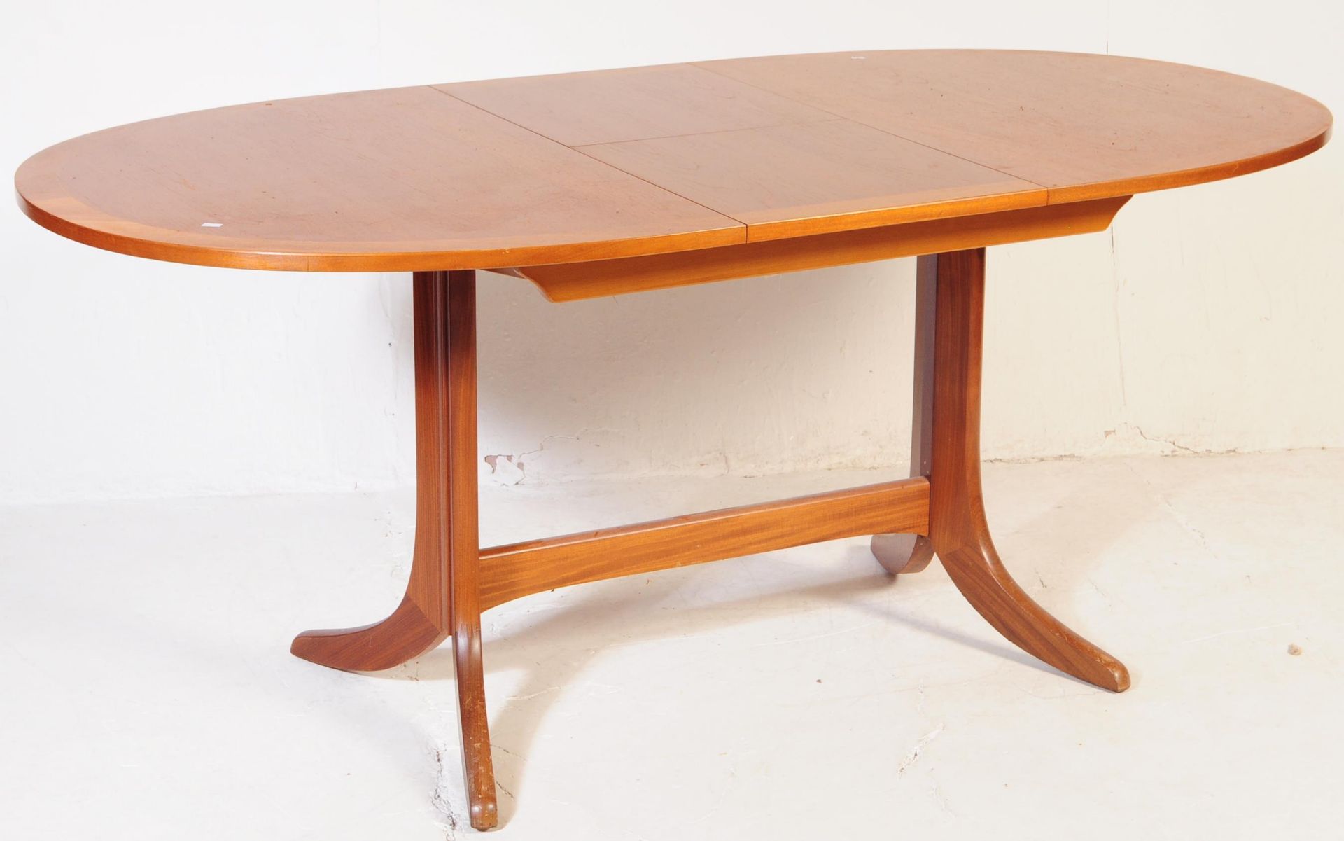 RETRO NATHAN FURNITURE DINING TABLE WITH DANISH STYLE CHAIRS - Image 3 of 7