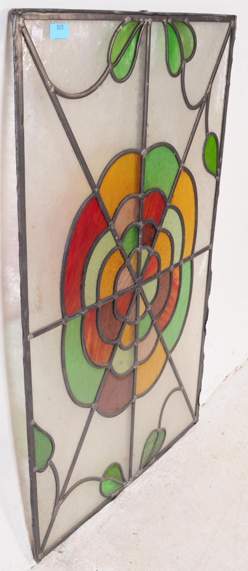 19TH CENTURY STAINED GLASS WINDOW WITH CENTRAL CREST - Image 5 of 5