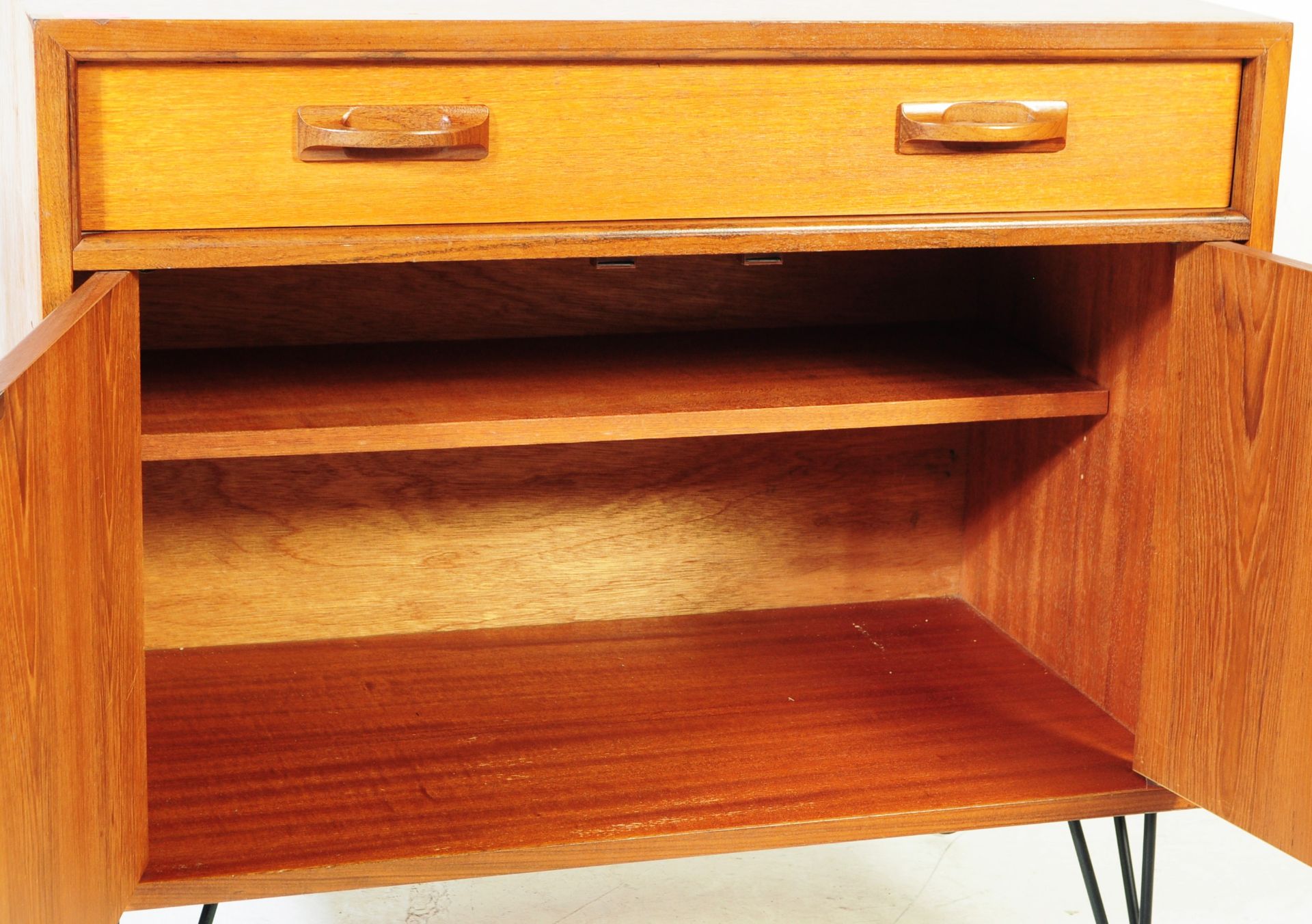 WILKINS FOR G PLAN - FRESCO RANGE - MID CENTURY SIDEBOARD - Image 5 of 7