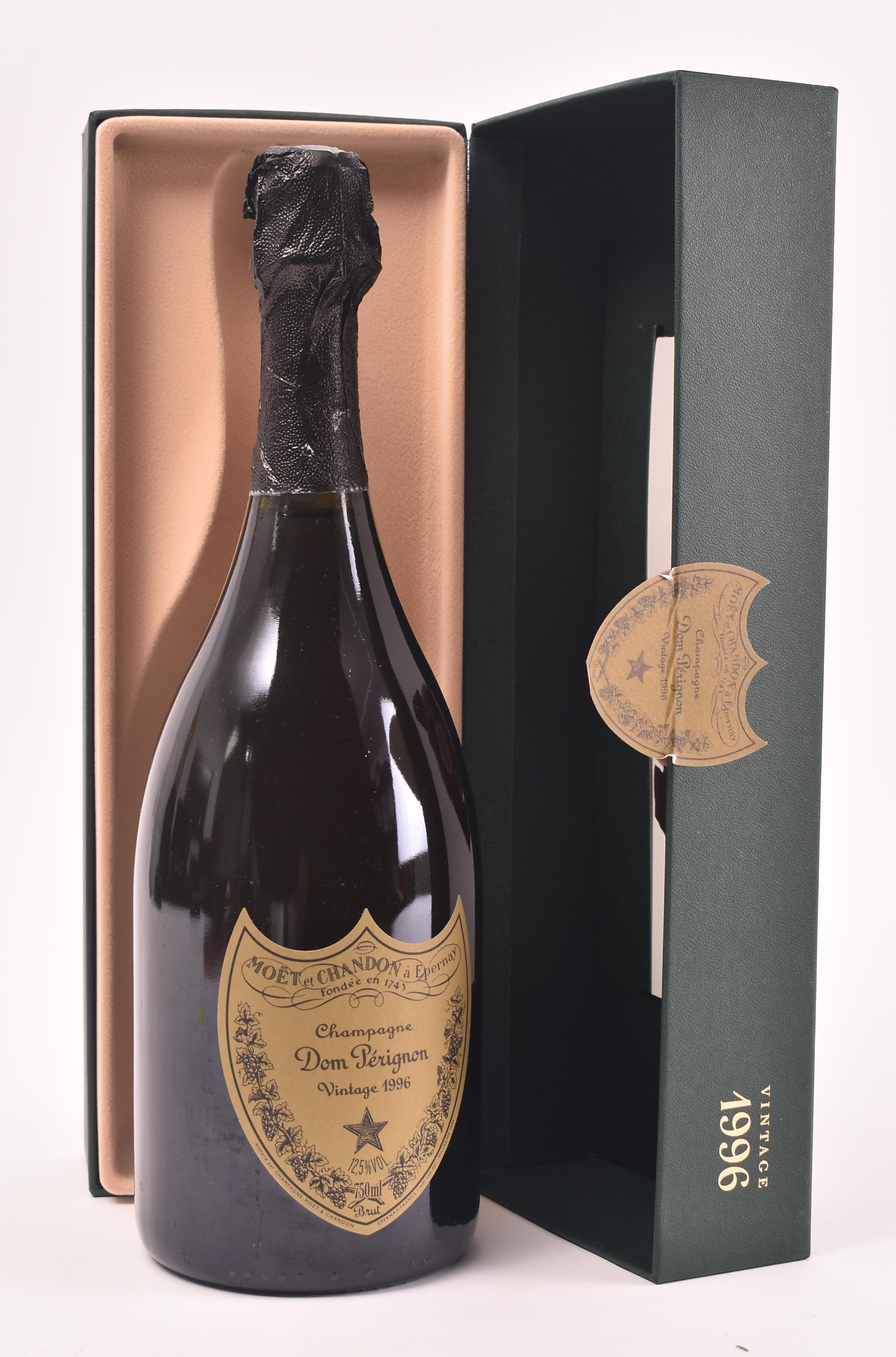 MOET ET CHANDON DOM PERIGNON CHAMPAGNE BRUT VINTAGE 1996