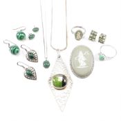 COLLECTION OF VINTAGE & LATER SILVER GEM SET JEWELLERY