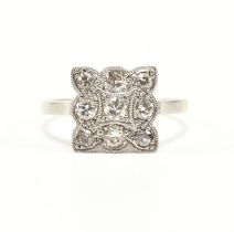 VINTAGE 18CT GOLD PLATINUM & DIAMOND CLUSTER RING