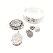 COLLECTION OF ANTIQUE SILVER & WHITE METAL JEWELLERY