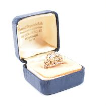 9CT GOLD HALLMARKED FLORAL & FAUNA BOMBE RING