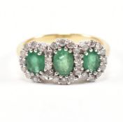 HALLMARKED 18CT GOLD EMERALD & DIAMOND CLUSTER RING