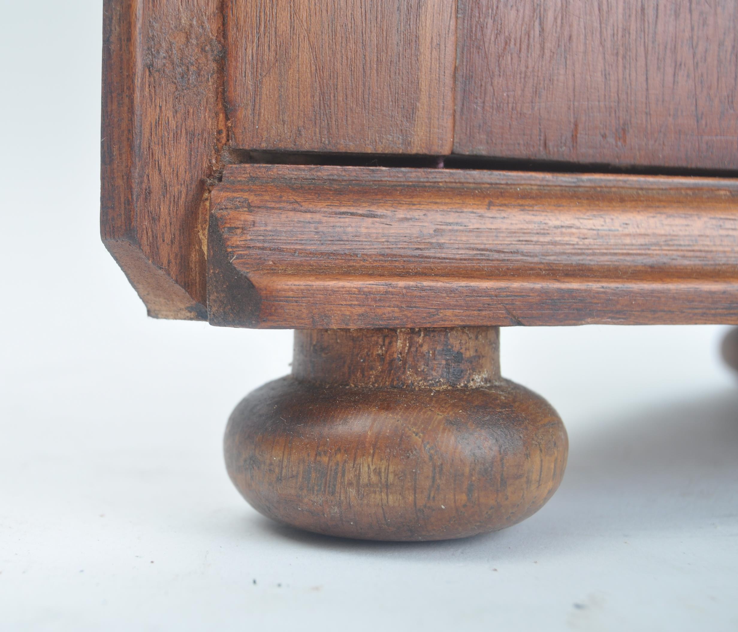 VICTORIAN 19TH CENTURY MAHOGANY CORNER CABINET - Image 7 of 8