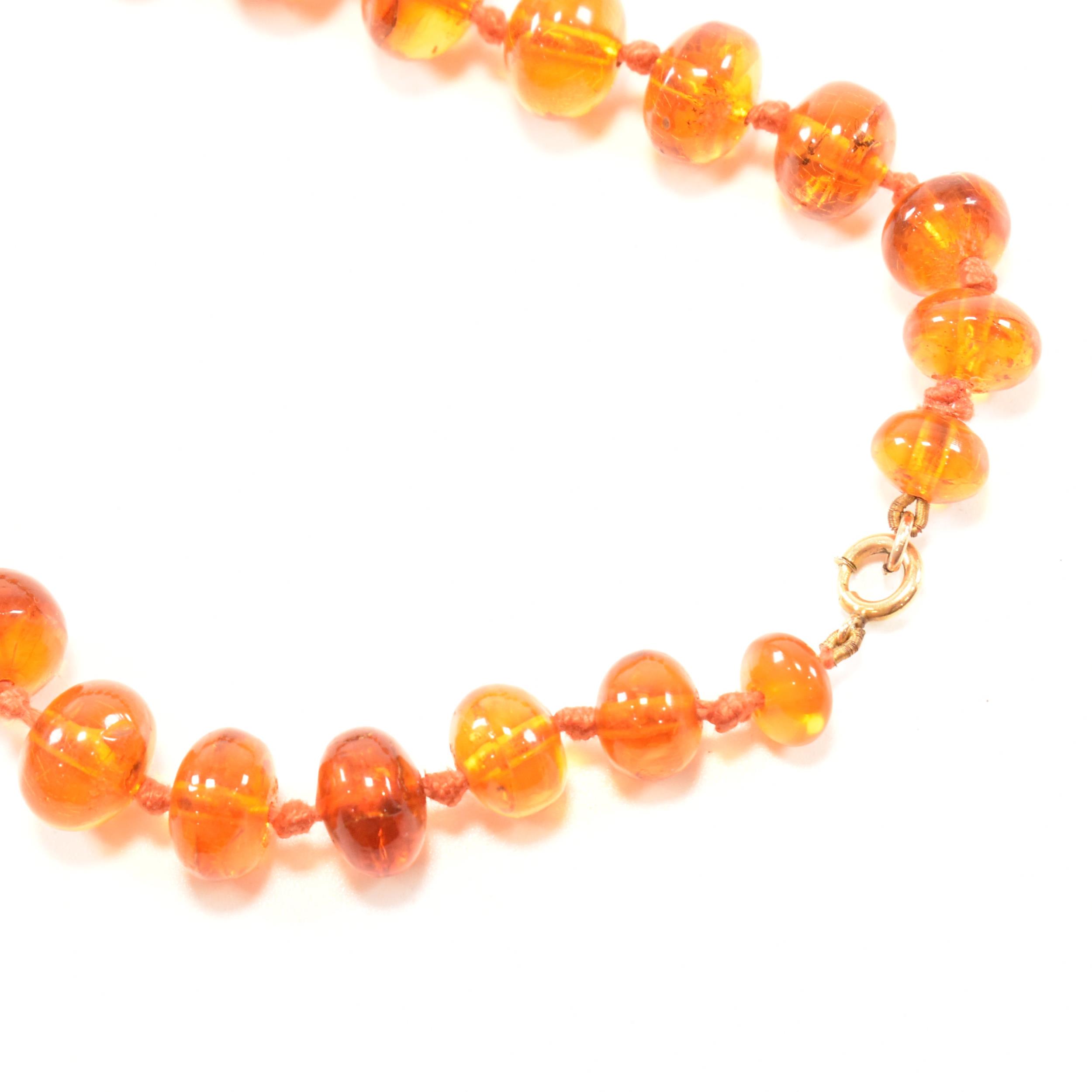 VINTAGE AMBER COPAL BEADED NECKLACE - Image 6 of 6