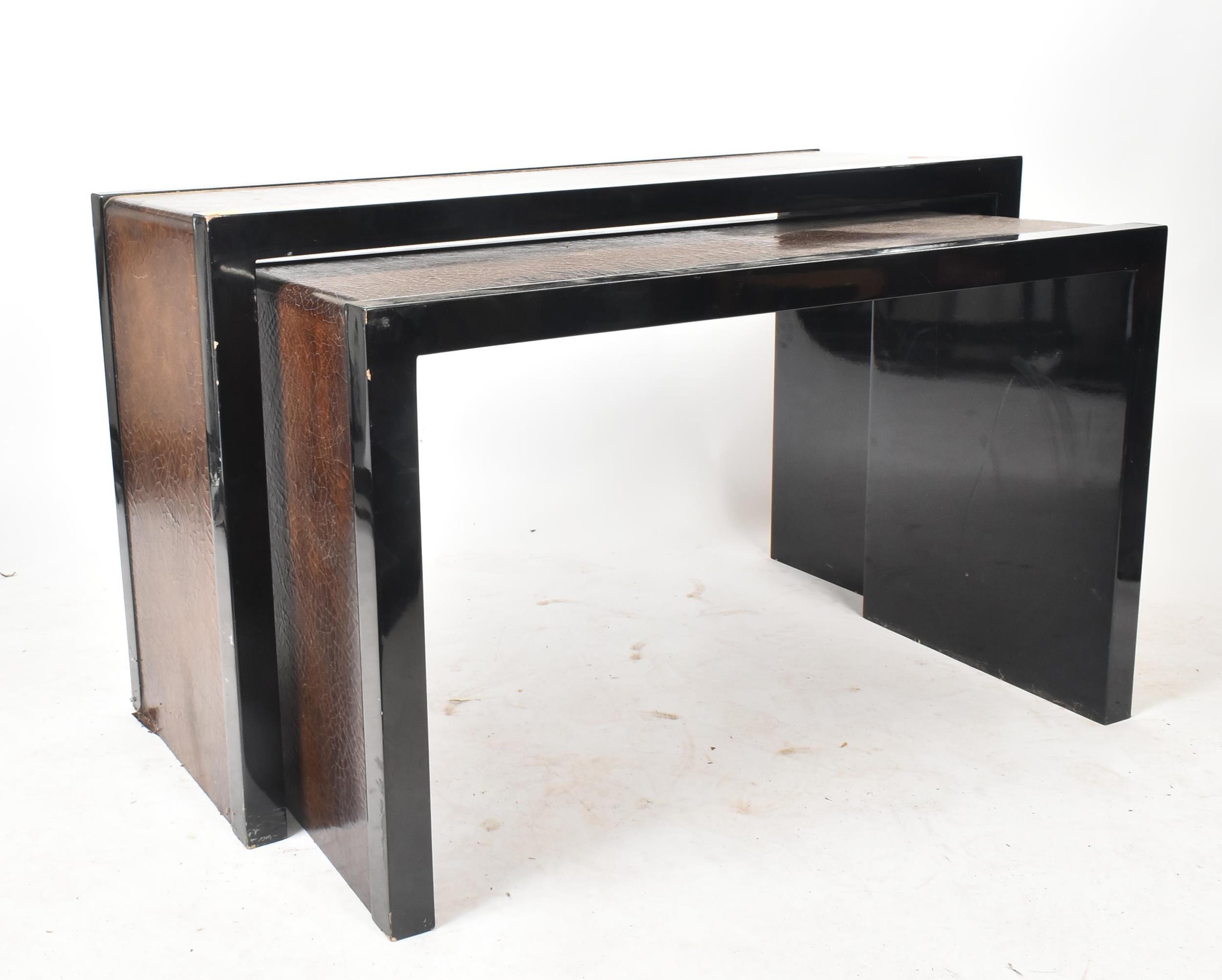 TWO PAIRS OF CONTEMPORARY NEST OF CONSOLE TABLES - Image 2 of 10