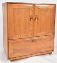 ERCOL - WINDSOR RANGE - MID CENTURY ELM MEDIA UNIT