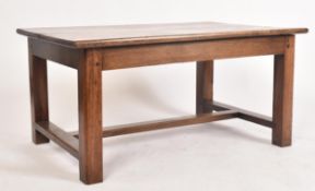 20TH CENTURY OAK COFFEE TABLE / LOW TABLE