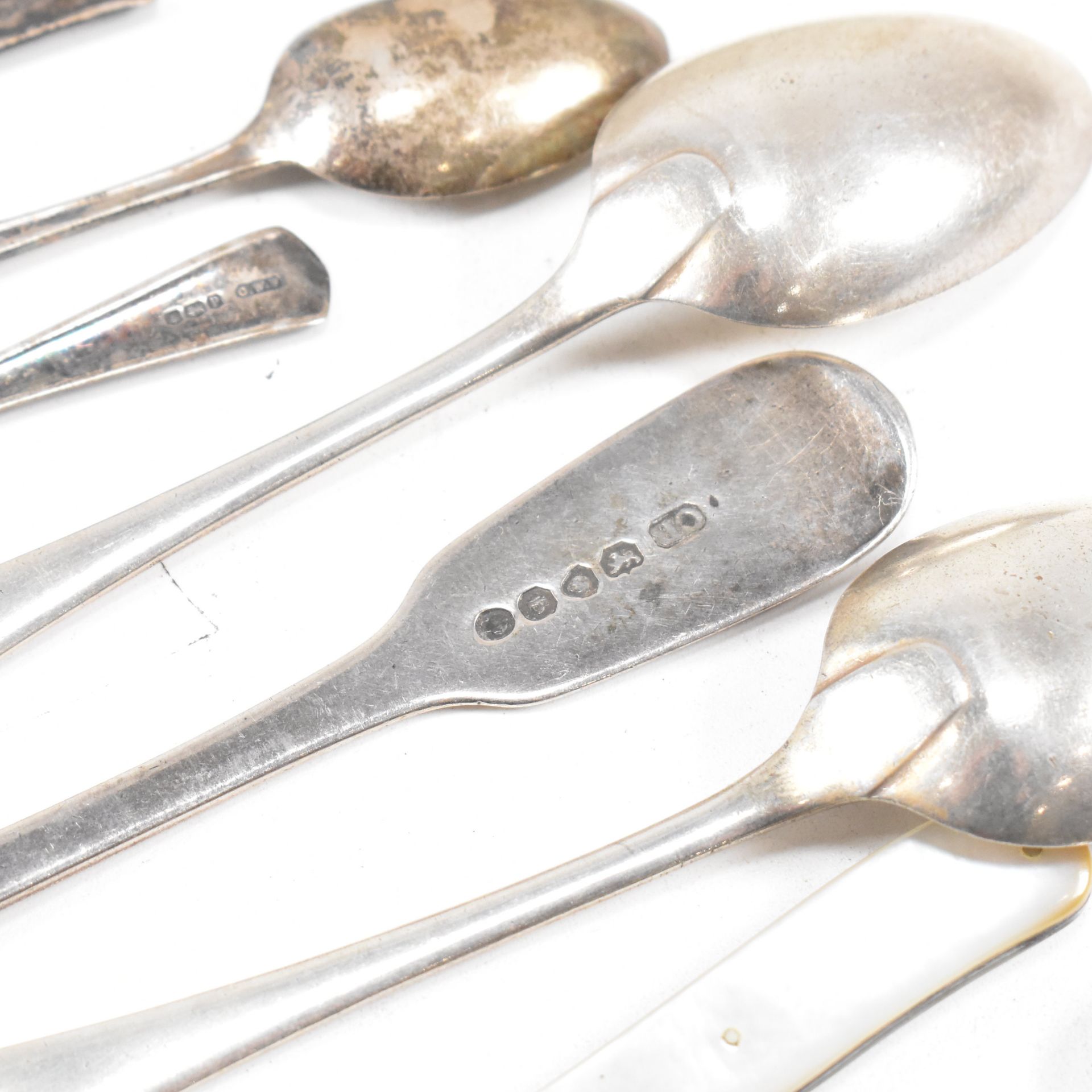 COLLECTION OF HALLMARKED SILVER ITEMS SPOONS SUGAR TONGS - Image 9 of 11