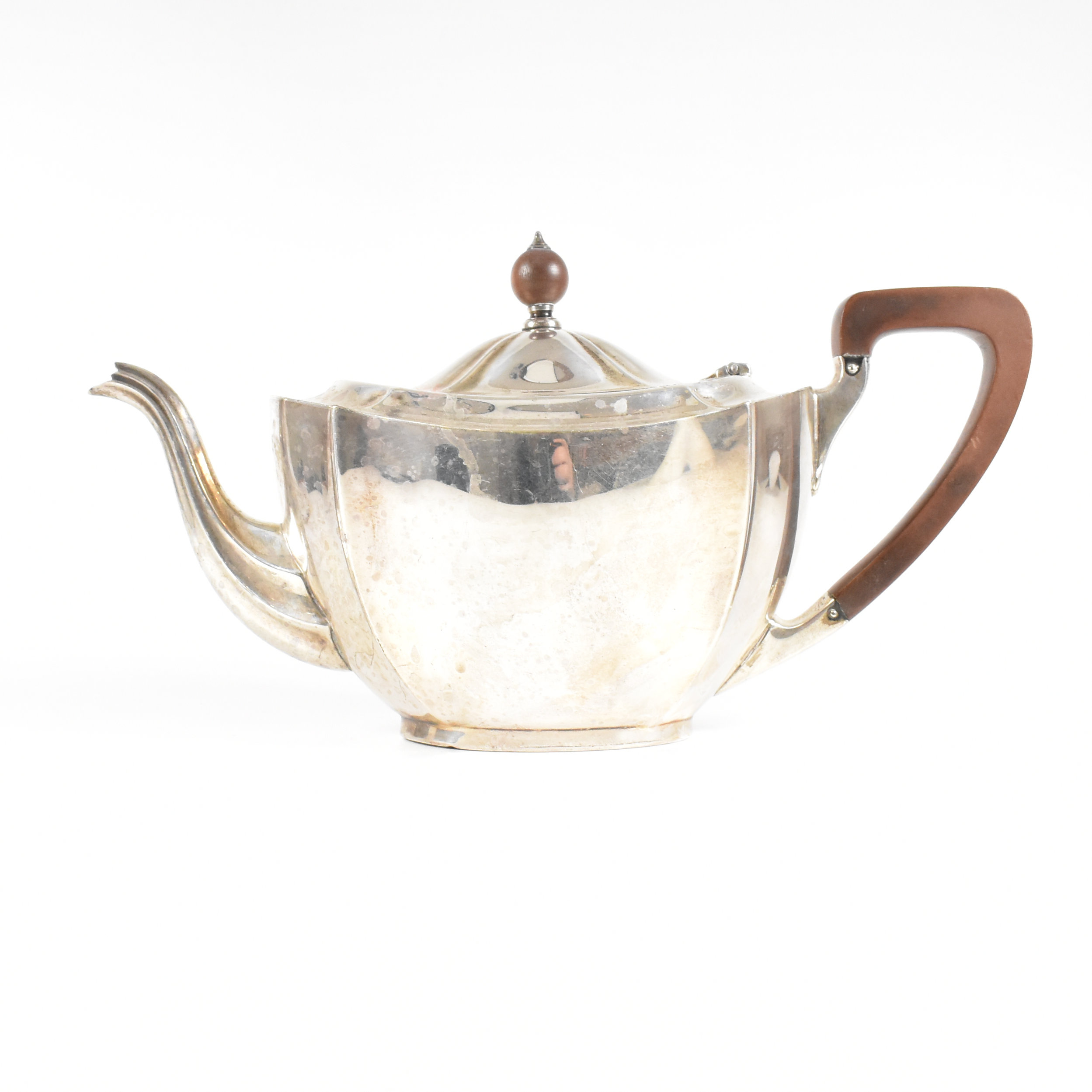 1930S HALLMARKED SILVER TEA POT - Image 2 of 13