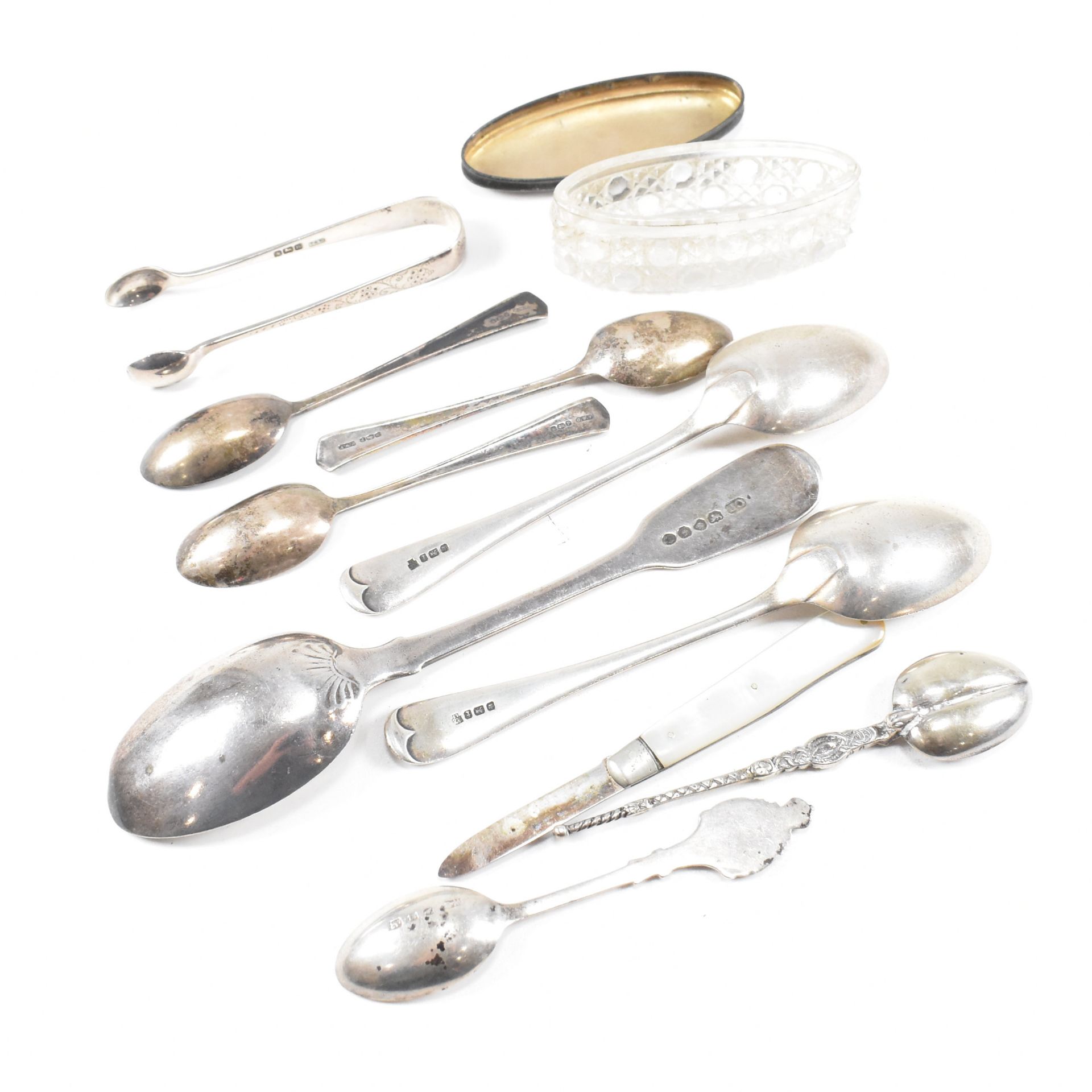 COLLECTION OF HALLMARKED SILVER ITEMS SPOONS SUGAR TONGS - Image 8 of 11