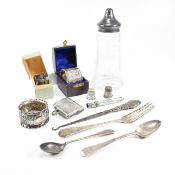 COLLECTION OF HALLMARKED SILVER ITEMS