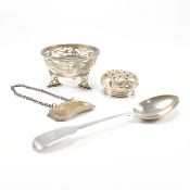 COLLECTION OF HALLMARKED SILVER ITEMS