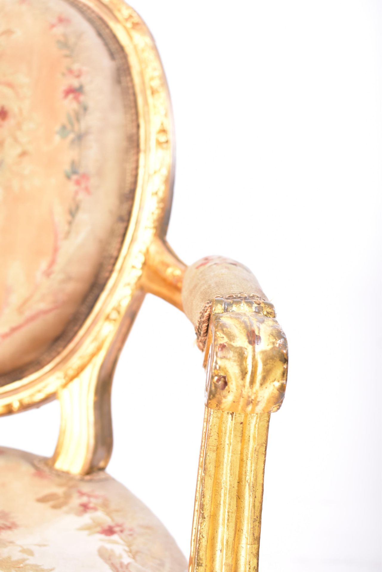 19TH CENTURY FRENCH GILTWOOD ELBOW CHAIR - Image 4 of 6