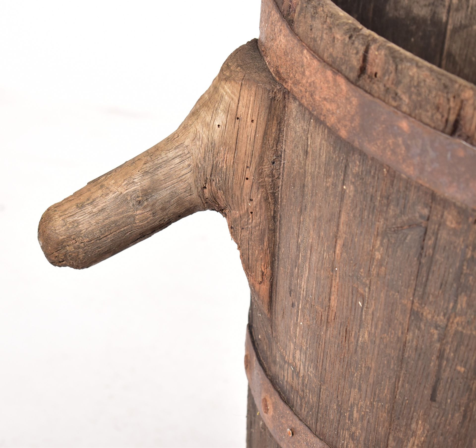 EARLY 20TH CENTURY 1900S FRENCH GRAPE HARVESTING BUCKET - Image 2 of 6