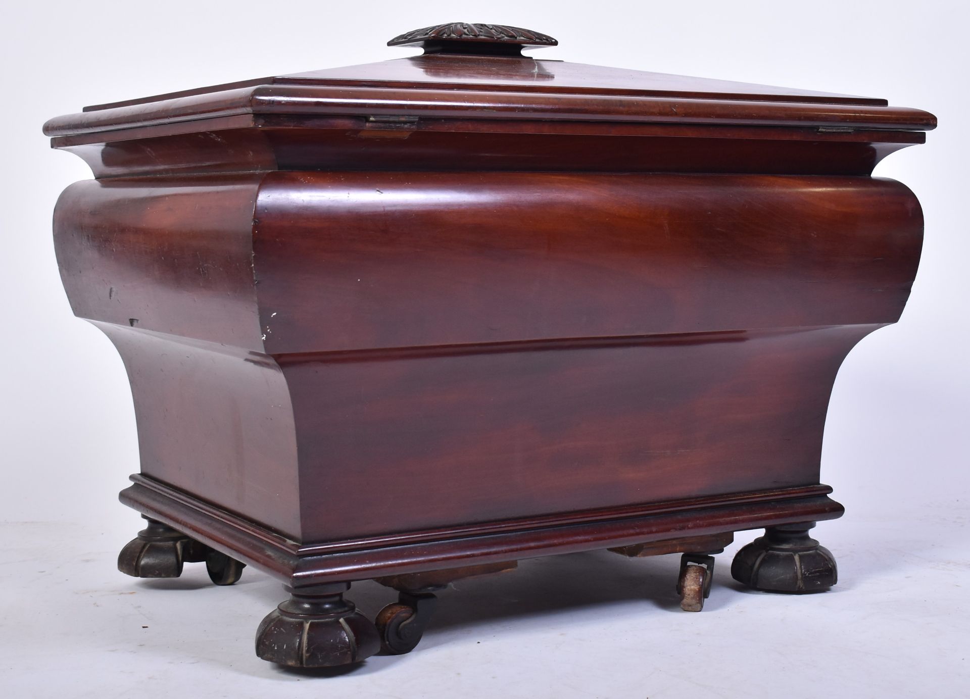 19TH CENTURY WILLIAM IV LARGE MAHOGANY WINE COOLER - Image 8 of 9