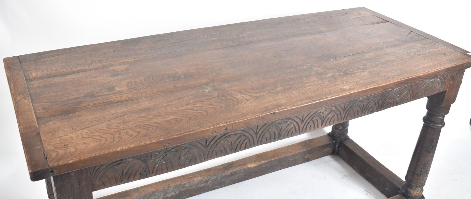 17TH CENTURY ENGLISH OAK REFECTORY DINING TABLE - Bild 2 aus 8