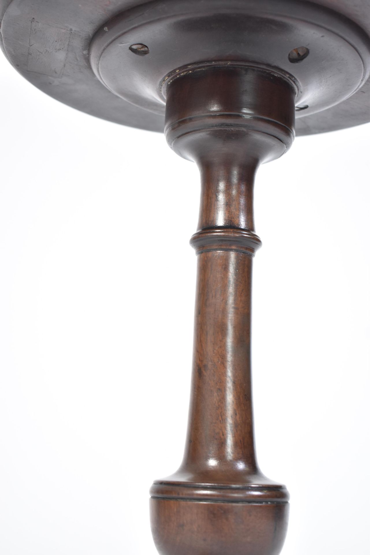 MAHOGANY PEDESTAL SMALL PROPORTIONED WINE TABLE - Bild 4 aus 4